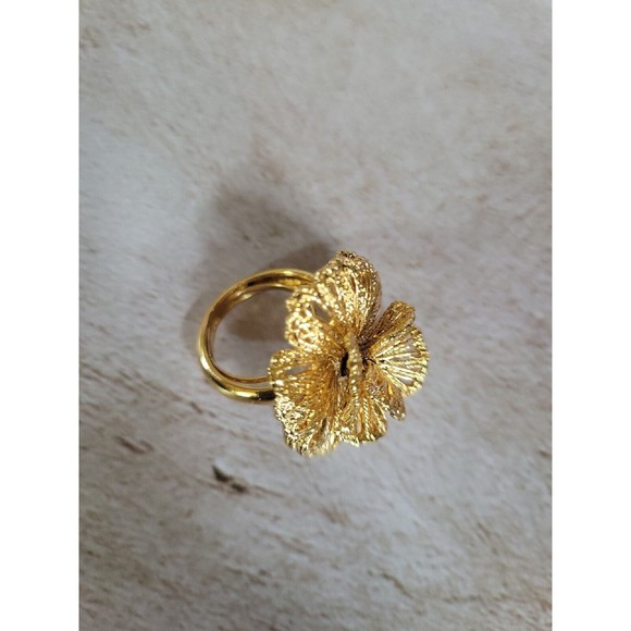 STELLA & DOT GENEVE LACE RING Flower Motif Yellow Gold Tone Adjustable Stella - Picture 5 of 11